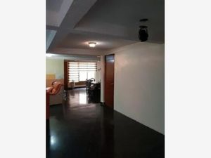 Casa en Venta en Bosques de Aragon Nezahualcóyotl