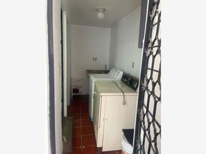 Casa en Venta en Jardines Del Sol Zapopan