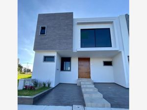 Casa en Venta en La Cima Zapopan