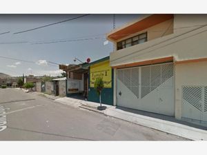 Casa en venta en Calle 16 de Septiembre, Zona Centro, Acámbaro, Acámbaro,  Gto., 38600.