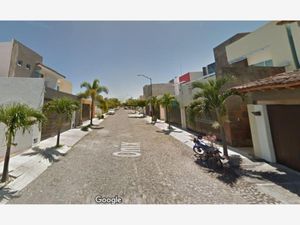 Casa en Venta en Residencial Esmeralda Colima