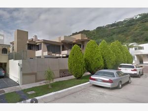 Casa en Venta en El Palomar Tlajomulco de Zúñiga