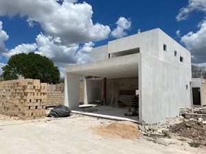 Casa en venta en privada al norte de Mérida en Temozón