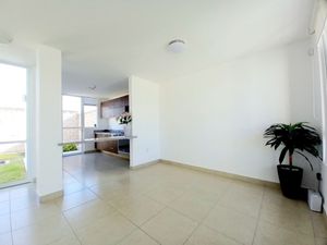 CASA EN VENTA EN ZÁKIA, 2 recámaras, excelente oportunidad de inversión