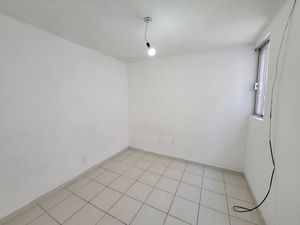 Casa en RENTA de 3 habitaciones y 2 baños completos en El Tintero, Querétaro