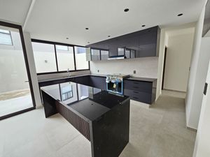 CASA EN VENTA EN LA VISTA RESIDENCIAL A ESTRENAR, CONDOMINIO LA COFRADIA