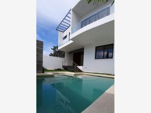 Casa en Venta en Jardines de Delicias Cuernavaca