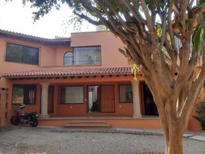 Casa en Venta en Hacienda Tetela Cuernavaca