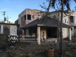 Terreno en Venta en Lomas de Atzingo Cuernavaca