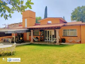 Casa en Venta en Ocotepec Cuernavaca