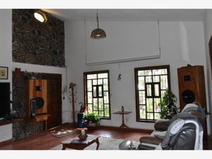 Casa en Venta en Santa Maria Ahuacatitlan Cuernavaca