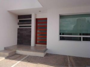 Casa en Renta en Milenio III Querétaro