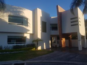 Casa en Renta en Rinconada de los Alamos Querétaro