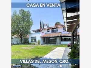 Casa en Venta en Villas del Mesón Querétaro