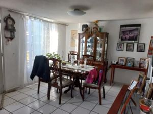 Casa en Venta en Cumbres del Roble Corregidora