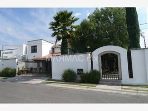 Casa en Venta en Villas del Mesón Querétaro