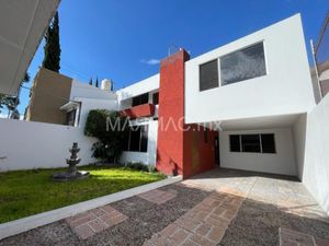 Casa en Venta en Álamos 3a Sección Querétaro