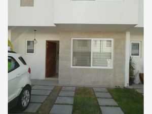 Casa en Renta en Tres Cantos Residencial Querétaro