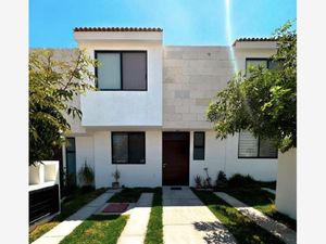 Casa en Venta en Ciudad Maderas El Marqués