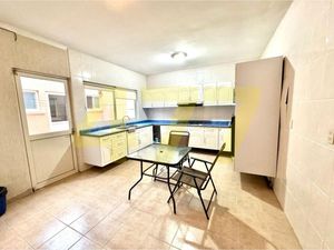 Casa en Venta en Jardines del Campestre León