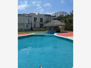 Casa en Renta en Residencial Playa Dorada Alvarado