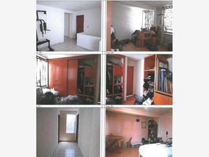 Casa en Venta en Pensador Mexicano Venustiano Carranza