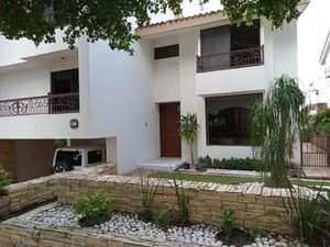 Casa en Venta en Colinas de San Miguel Culiacán