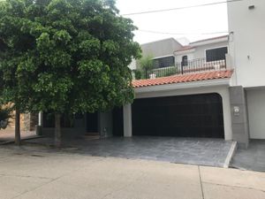 Casa en Venta en Montebello Culiacán