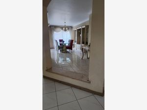 Casa en Venta en Virreyes Residencial Zapopan