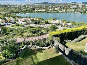 Casa Balcones de juriquilla con vista al lago