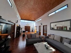 Amplia casa de una planta en venta en San Francisco Juriquilla !