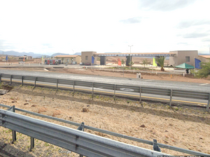 Macrolotes con uso de suelo mixto en la carretera SLP-QRO