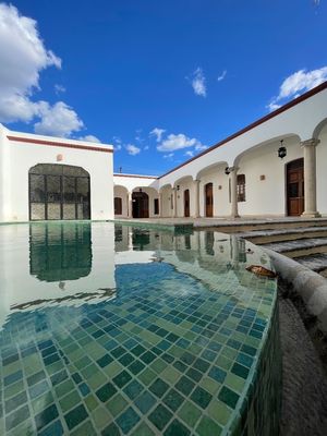 Casa restaurada en venta en el centro de la ciudad de Merida, Yucatan.