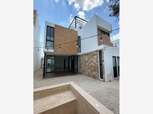 Casa en Venta en Temozon Norte Mérida