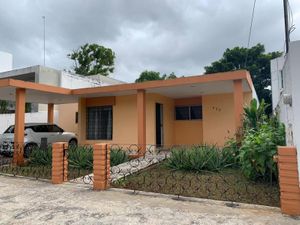 Casa en Venta en Jardines de Mérida Mérida
