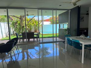 Casa en Renta en Temozon Norte Mérida