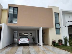 Casa en Renta en Residencial Floresta Mérida