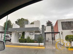 Casa en Venta en Bosques de la Herradura Huixquilucan