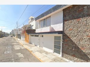 Casa en Venta en Jardines de San Manuel Puebla