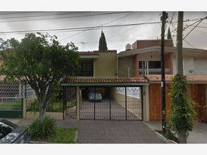 Casa en Venta en Bosques de La Victoria Guadalajara