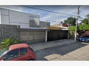 Casa en Venta en La Calma Zapopan