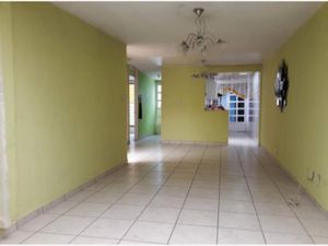 Casa en Venta en Industrias Tulpetlac Ecatepec de Morelos