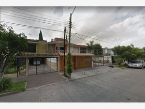 Casa en Venta en Bosques de La Victoria Guadalajara