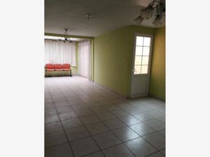 Casa en Venta en Industrias Tulpetlac Ecatepec de Morelos