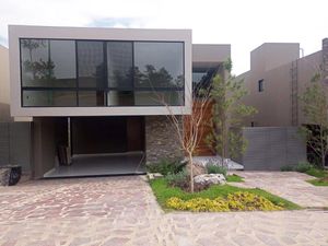 Casa en Venta en Country Club Gran Jardín León