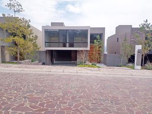 Casa en Venta en Country Club Gran Jardín León