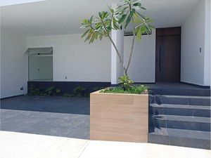 Casa en Venta en Residencial Finca Real Córdoba