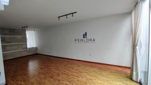 PERLORA RENTA casa en coto al Poniente Residencial Valle del Río San Pedro