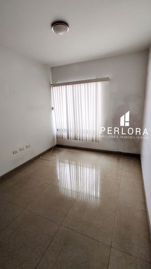 PERLORA RENTA casa en coto al Poniente Residencial Valle del Río San Pedro