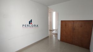 PERLORA RENTA casa en coto al Poniente Residencial Valle del Río San Pedro